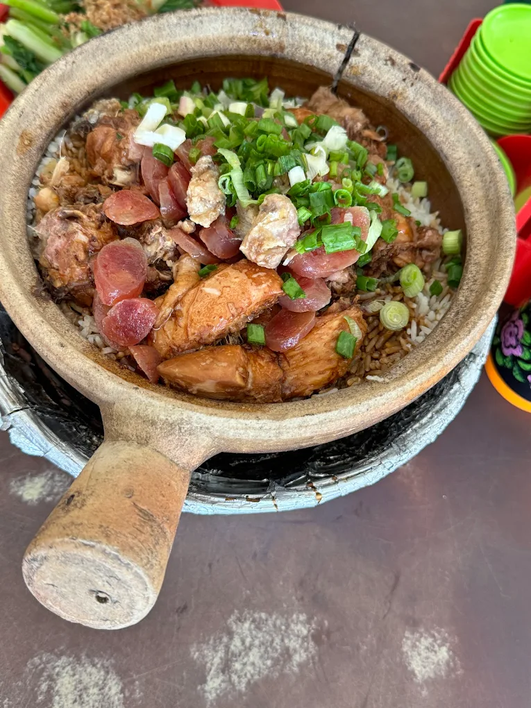 Lim Kee Clay Pot Chicken Rice
