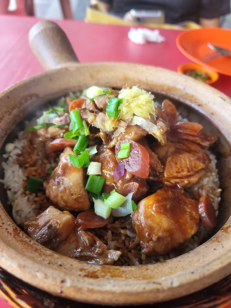 Kampar Claypot Chicken Rice