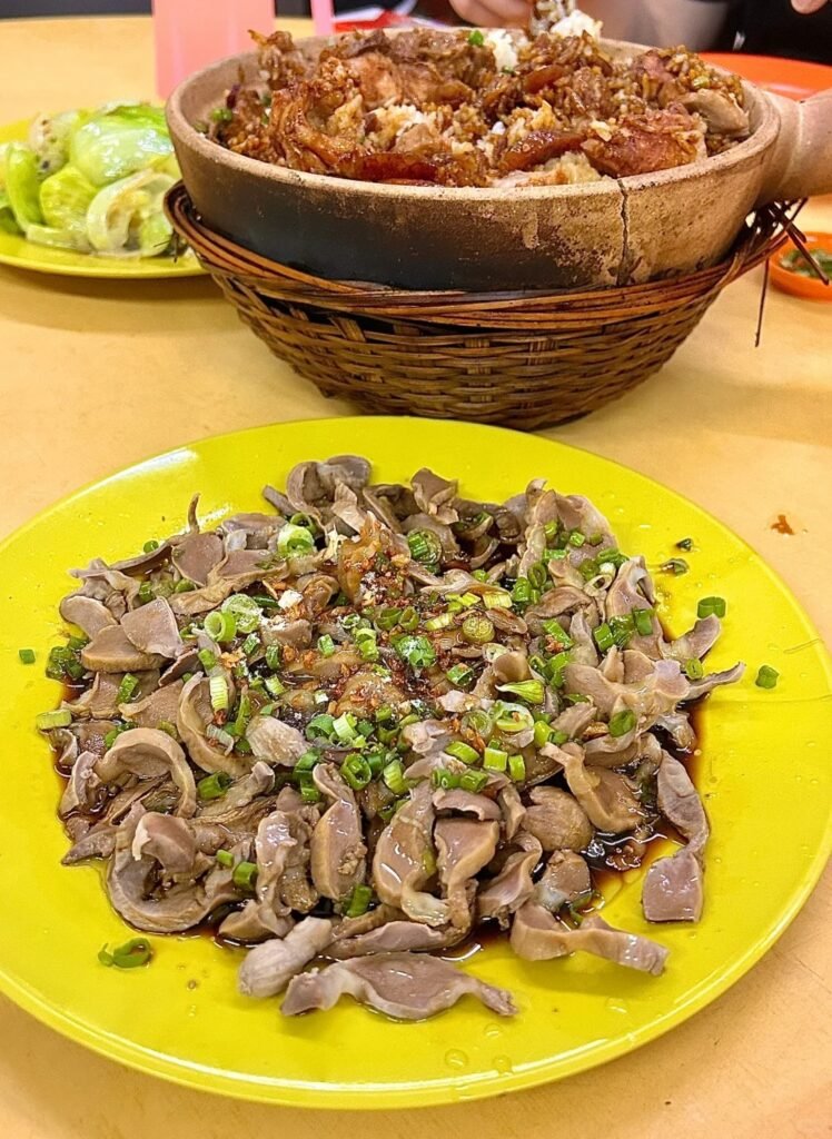 Kampar Claypot Chicken Rice