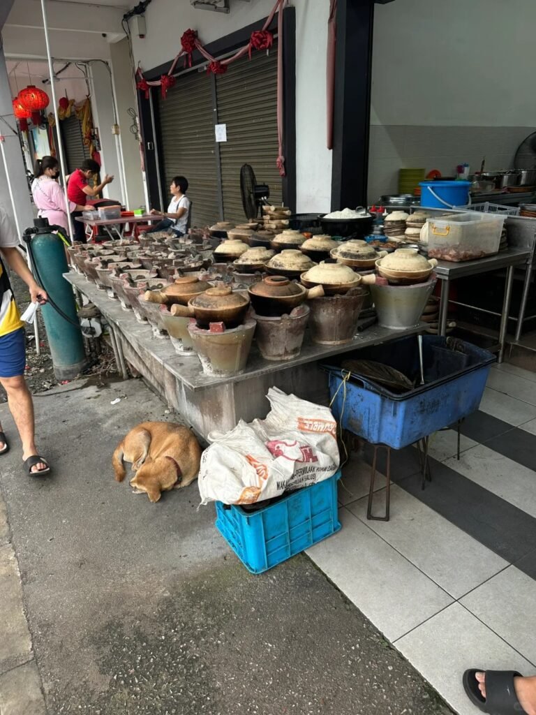Kampar Claypot Chicken Rice